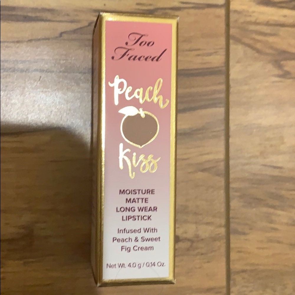 Too Faced Peach Kiss